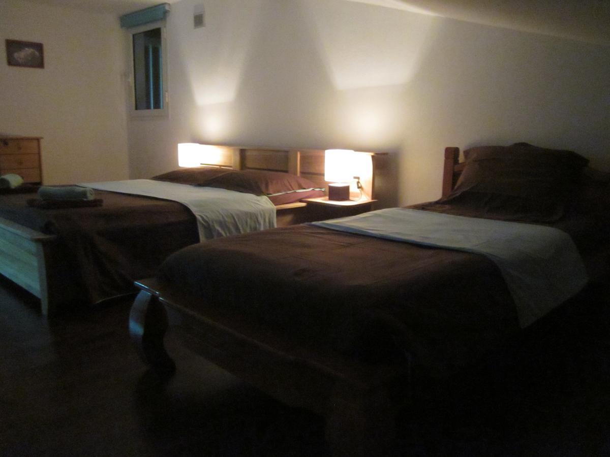 Bed and Breakfast Le Colibri Le Dix-Septieme Екстер'єр фото